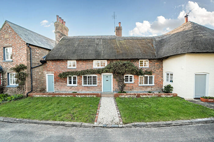 3 Bedroom Cottage For Sale In Little Bedwyn, Marlborough, SN8