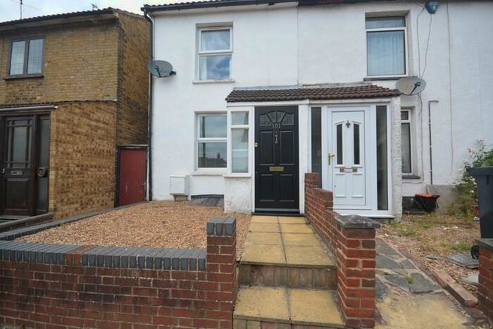 2 Bedroom Terraced House To Rent In Perryfield Street, Maidstone, ME14