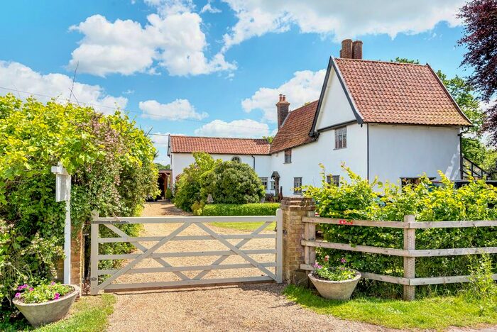 6 Bedroom Detached House For Sale In The Green, Old Buckenham, Attleborough, Norfolk, NR17