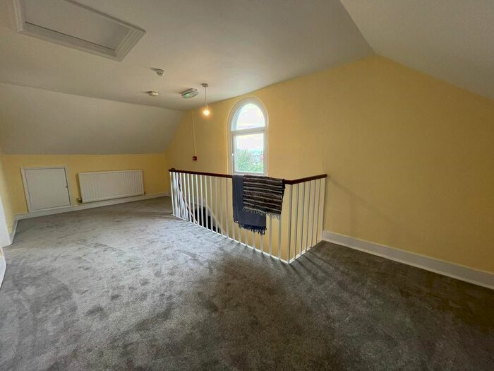 3 Bedroom Flat To Rent In Thorpe Road, Norwich NR1