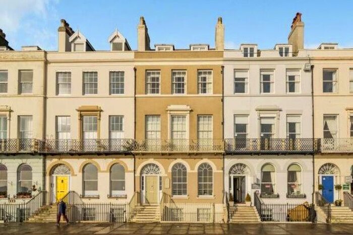 2 Bedroom Flat To Rent In Belvidere House, Weymouth, DT4