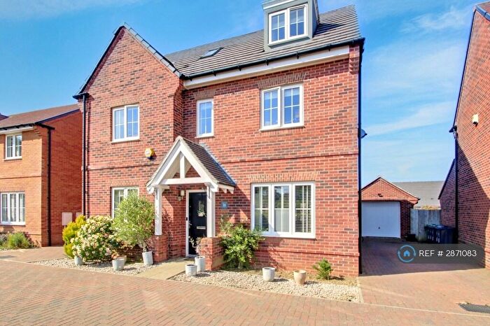 5 Bedroom Detached House To Rent In Oxlip Road, Stansted, CM24