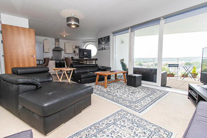 2 Bedroom Apartment To Rent In Marseille House, Century Wharf, Cardiff Bay, CF10