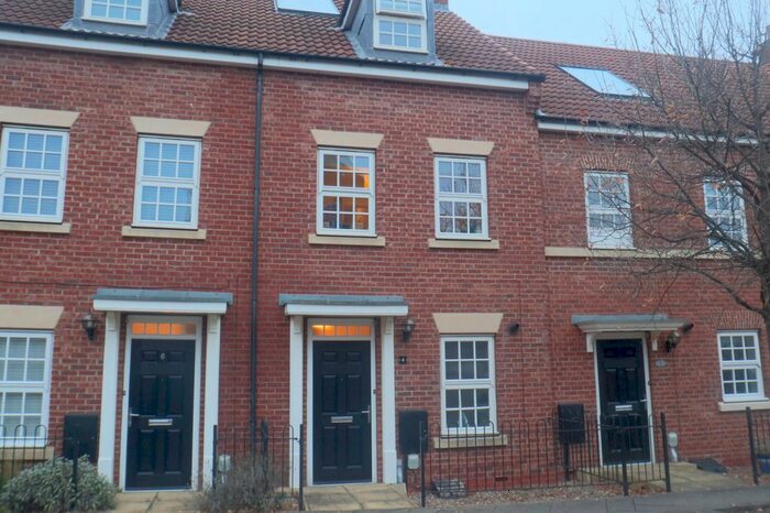 3 Bedroom Terraced House To Rent In Hamilton Walk, Beverley HU17