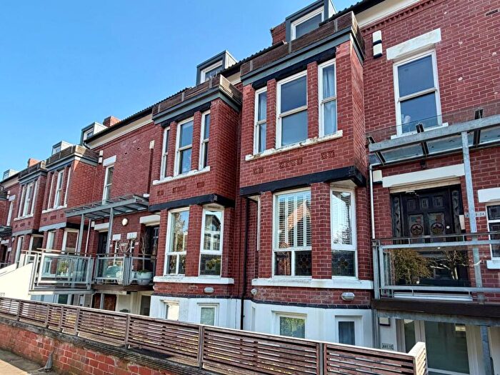 2 Bedroom Flat For Sale In Cranbourne Terrace, Cranbourne Road, Chorlton, M21