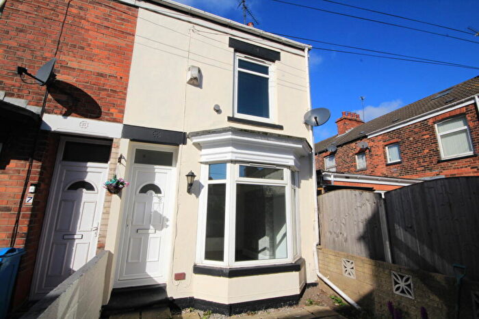 2 Bedroom Terraced House To Rent In Edmonton Villas, Ceylon St, Hull, HU9