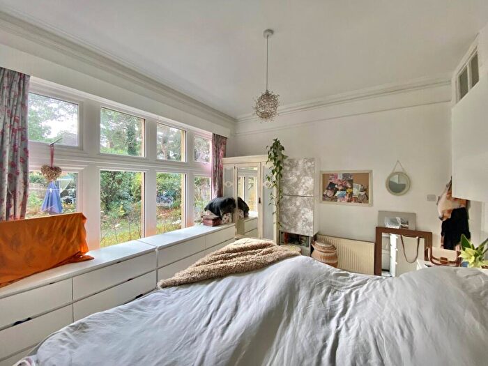 2 Bedroom Flat For Sale In Ground Floor Garden Apartment, Spur Hill Avenue, Lower Parkstone, BH14