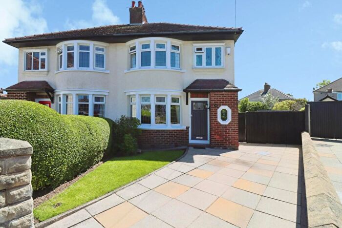 3 Bedroom Semi-Detached House For Sale In The Ridgeway, Higher Bebington, CH63