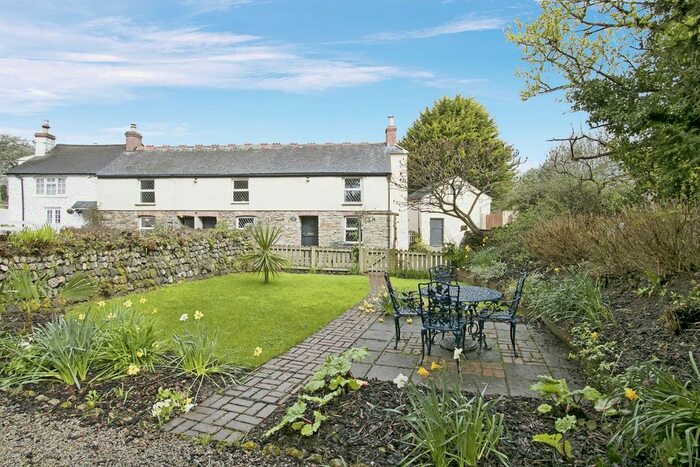 4 Bedroom Semi-Detached House For Sale In Greenbottom, Chacewater, Truro, TR4
