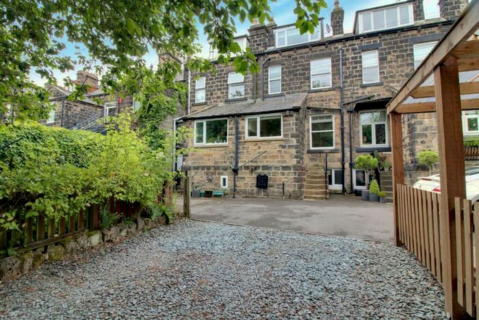 4 Bedroom Terraced House To Rent In Queens Terrace, Guiseley, Leeds, LS20