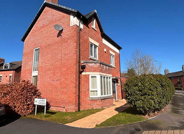 4 Bedroom Detached House For Sale In Boothshall Way, Worsley, M28