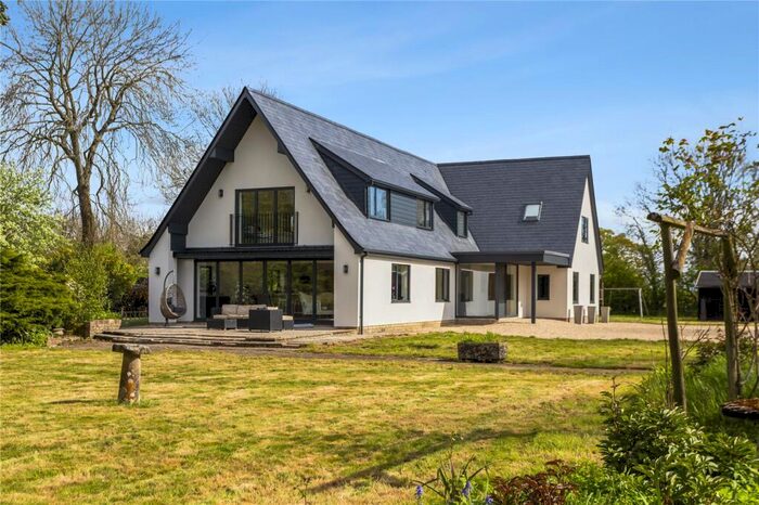 4 Bedroom Detached House For Sale In Station Road, Minety, Wiltshire, SN16