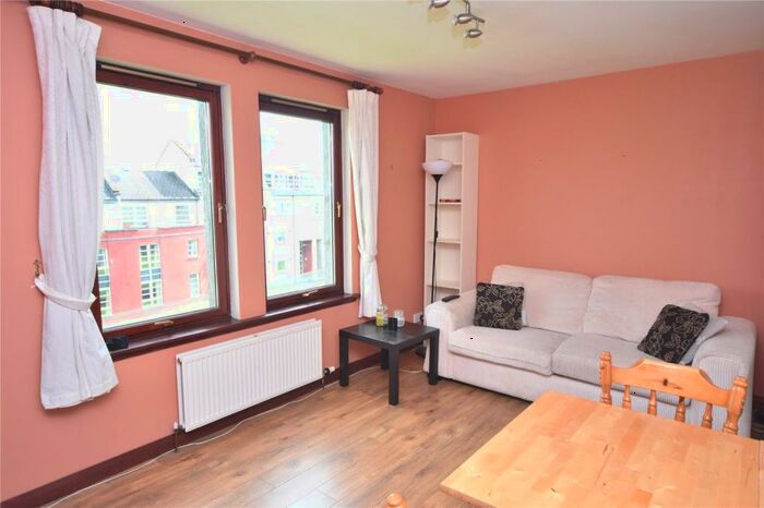 1 Bedroom Apartment To Rent In Picktillum Place, City Centre, Aberdeen, Aberdeen, AB25