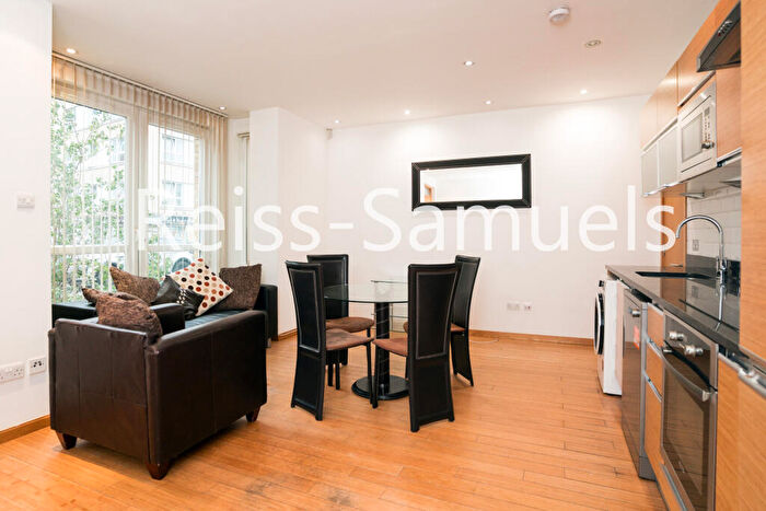 1 Bedroom Apartment To Rent In Westferry Road, London, Isle Of Dogs, E14