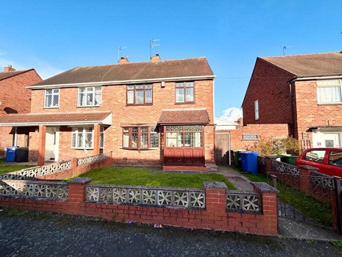 3 Bedroom Semi Detached House For Sale In Albert Street, Pensnett, Brierley Hill, DY5