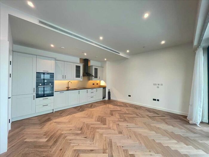 2 Bedroom Flat To Rent In Merino Gardens, Wapping, London, E1W