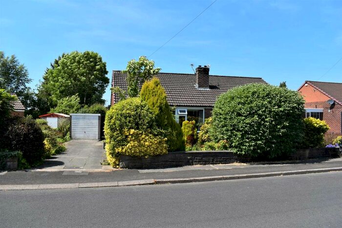 2 Bedroom Semi-Detached Bungalow For Sale In Lea Gate Close, Harwood, BL2
