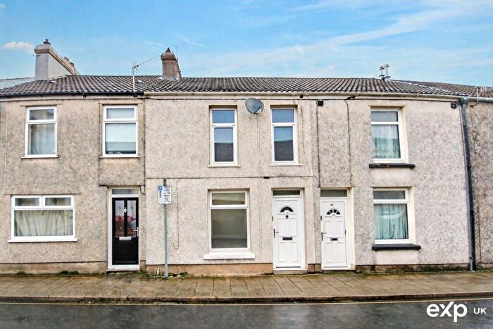 3 Bedroom Terraced House For Sale In Dean Street, Aberdare, CF44