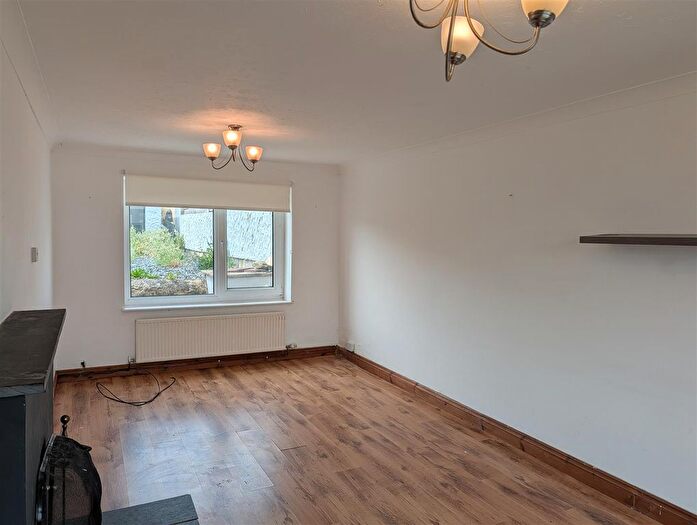 3 Bedroom Property To Rent In Maesgrug, Stop And Call, SA64