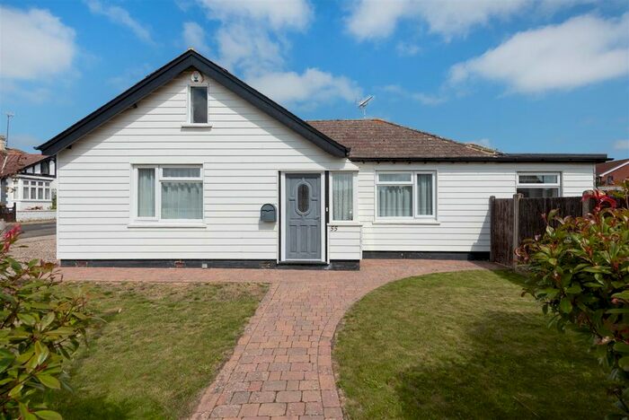 2 Bedroom Detached Bungalow To Rent In Queens Road, Tankerton, Whitstable, CT5