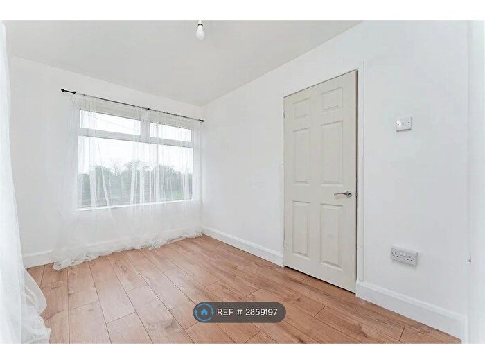 3 Bedroom Bungalow To Rent In Blue Lane, March, PE15