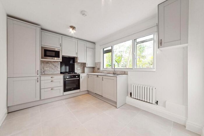 1 Bedroom Flat To Rent In Harecourt Road, London, N1