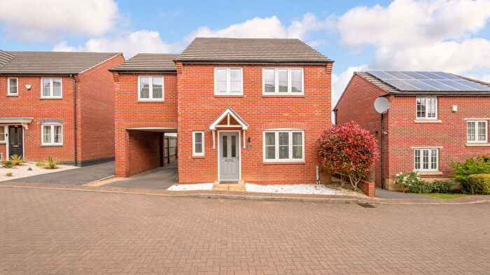 4 Bedroom Detached House For Sale In Bamburgh Close In Grantham, NG31