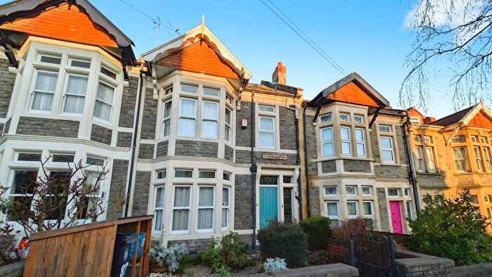 4 Bedroom Terraced House For Sale In Thingwall Park, Bristol, BS16