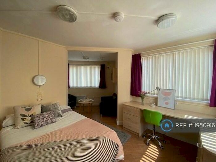 Studio To Rent In Deiniol Road, Bangor, LL57