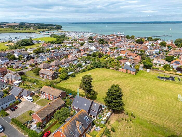 4 Bedroom Semi-Detached House For Sale In Yarmouth, Isle Of Wight, PO41