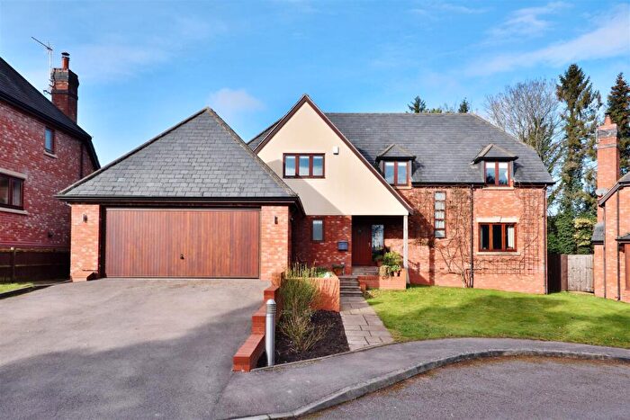 4 Bedroom Detached House For Sale In Cypress Gardens, Hereford, HR1