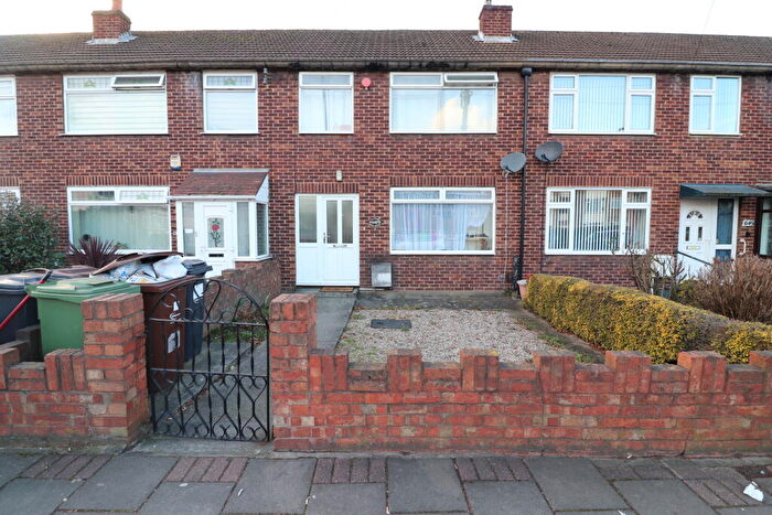 3 Bedroom House To Rent In Rainham Road South, Dagenham, RM10