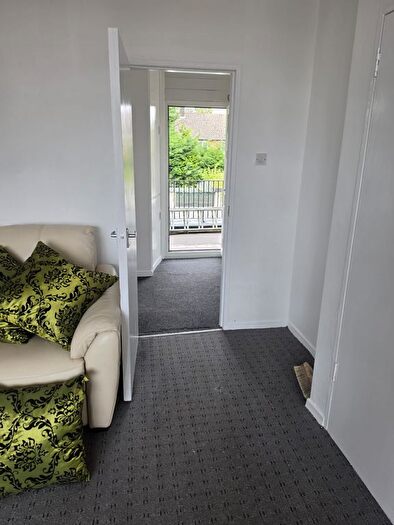 3 Bedroom Flat To Rent In Chapel Lane, Blackley, M9