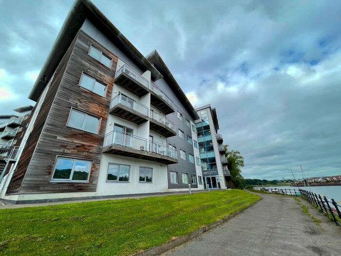 2 Bedroom Flat To Rent In Friars Wharf Apartments, Green Lane, Gateshead, NE10