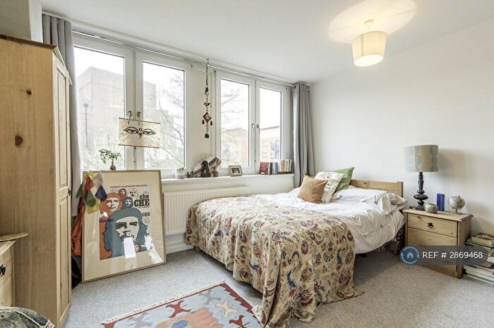 4 Bedroom Flat To Rent In Peckham, London, SE15
