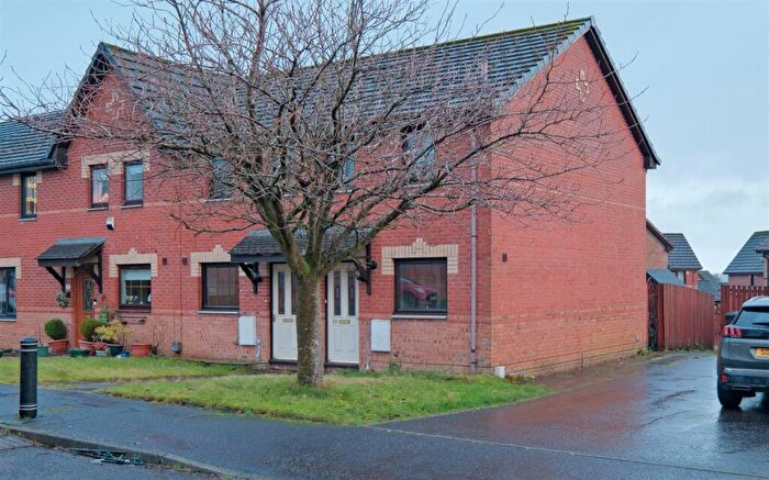 2 Bedroom End Of Terrace House For Sale In Belleisle Drive, Cumbernauld, G68