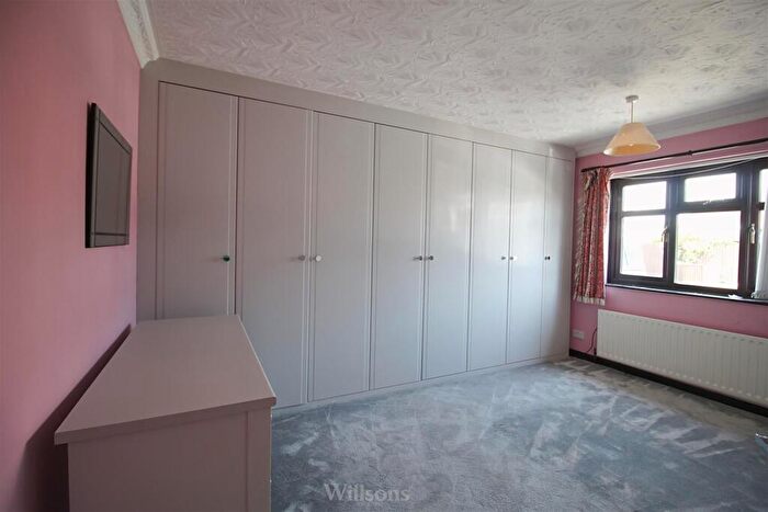 3 Bedroom Detached Bungalow For Sale In Moss Drive, Skegness, PE25