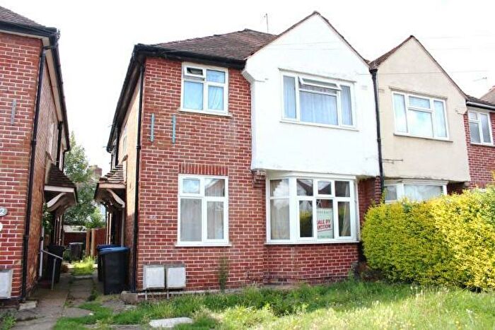 2 Bedroom Flat To Rent In Sandhurst Road, Edmonton, N9