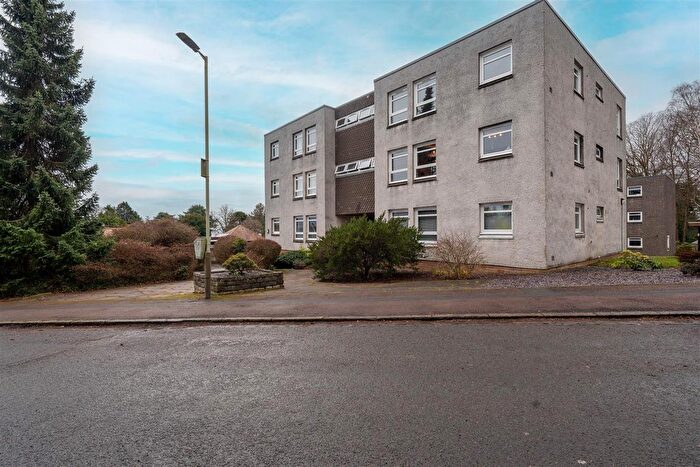 2 Bedroom Flat For Sale In Hazel Drive, Dundee, DD2