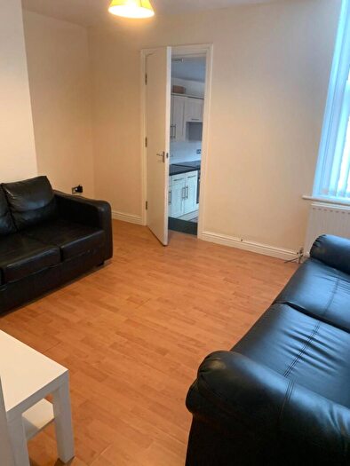 6 Bedroom Apartment To Rent In Bayswater Road, Newcastle Upon Tyne, Tyne And Wear, NE2