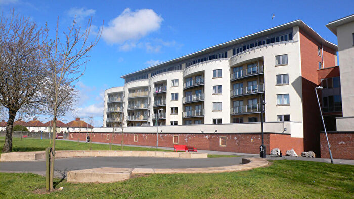 2 Bedroom Apartment To Rent In St Stephens Mansions, Mount Stuart Square, Cardiff Bay, CF10