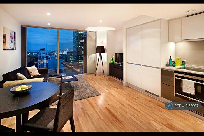 1 Bedroom Flat To Rent In Landmark East Tower, London, E14