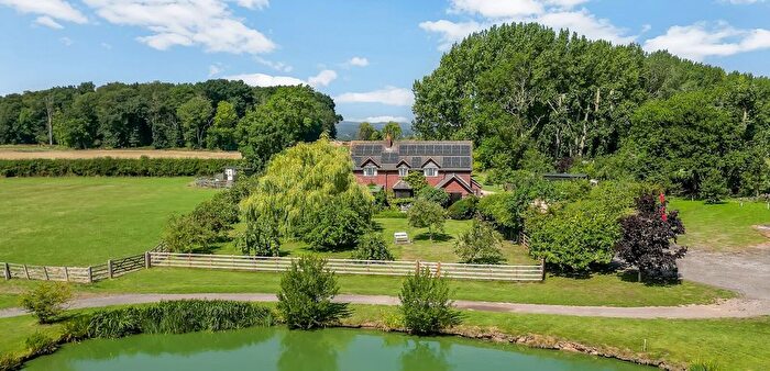 5 Bedroom Equestrian For Sale In Dumble End Farm, Oxton Hill, Southwell, Nottinghamshire, NG25