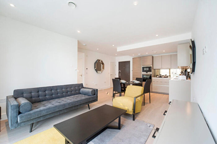 1 Bedroom Apartment For Sale In Claremont Hse, Quebec Way, London, SE16