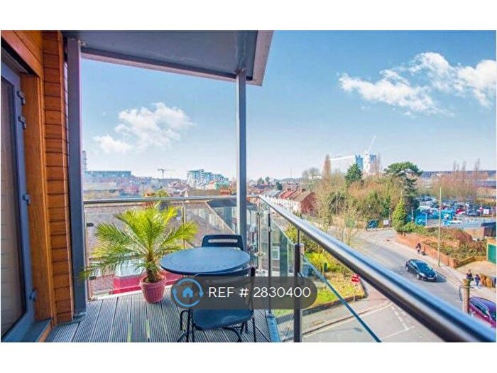 2 Bedroom Flat To Rent In Ajax Avenue, London, NW9