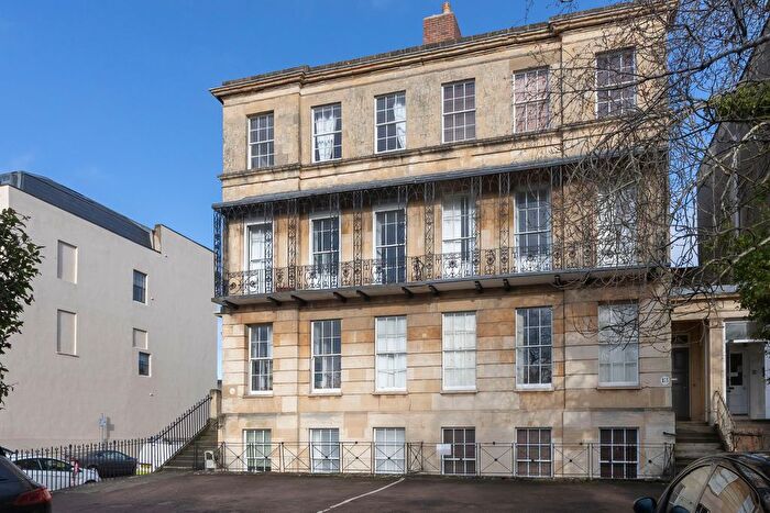 1 Bedroom Flat To Rent In Lansdown Place, Cheltenham, GL50