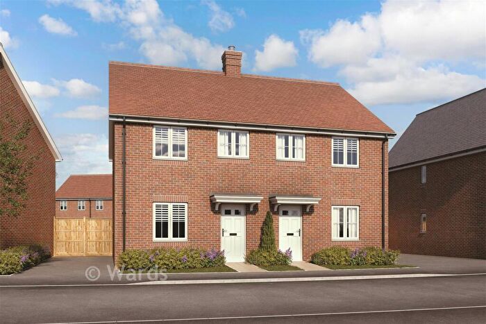 3 Bedroom Semi Detached House For Sale In Cross Road, Wellington Gardens, Walmer, Kent, CT14