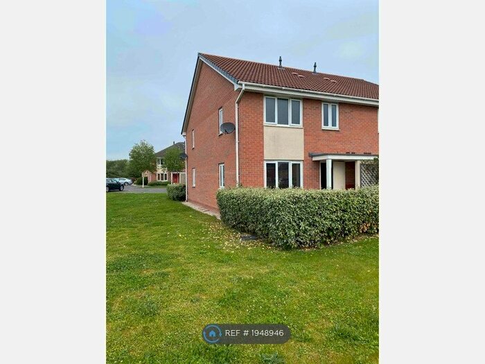 2 Bedroom Terraced House To Rent In Becketts Close, Grantham, NG31