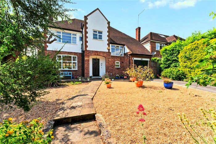 4 Bedroom House To Rent In Orchard Rise, Kingston Upon Thames, Surrey, KT2