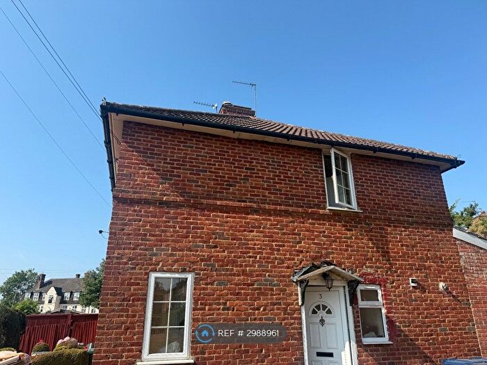 3 Bedroom Semi-Detached House To Rent In Storksmead Road, Edgware, HA8